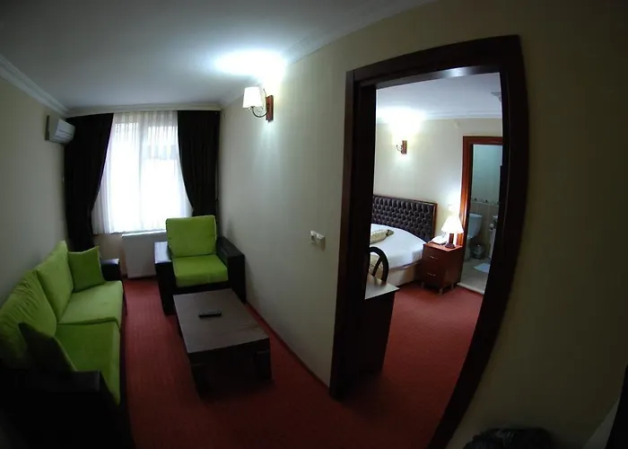Epos Hotel 3*