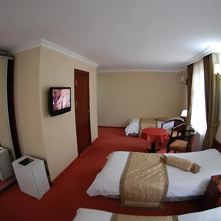 Hotel Epos